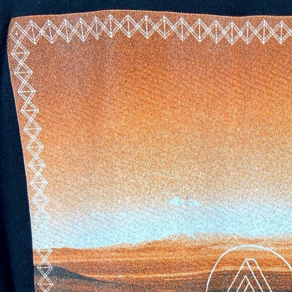 "Make" Crewneck Short Sleeve Graphic Tee Black Small - Picture 6 of 7